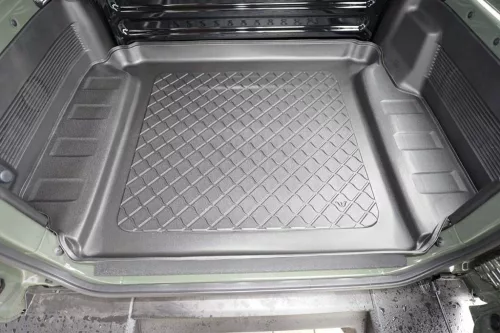 Suzuki Jimny (II) (2018-) Tava pentru bagaje Aristar cu margini înalte 3D