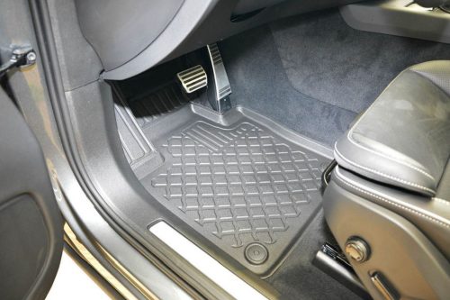 Volvo XC60 (2017-) Set de covorașe din cauciuc 3D cu margini înalte Aristar