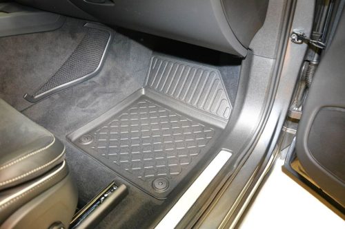 Volvo XC60 (2017-) Set de covorașe din cauciuc 3D cu margini înalte Aristar