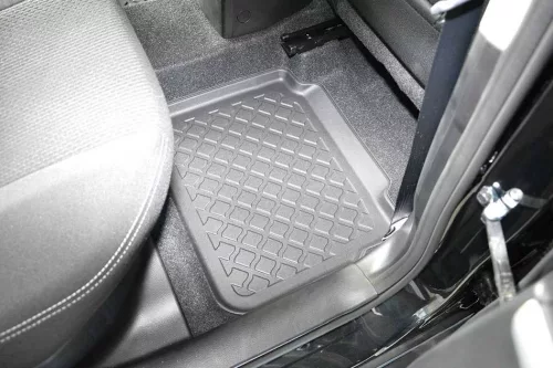 Suzuki SX4 S-Cross ( 2013-2020 ) Aristar Set de covorașe de cauciuc cu talon înalt Aristar High bead
