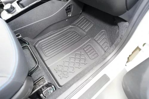 Dacia Spring (2021-) Set de covorașe din cauciuc 3D cu margini înalte Aristar