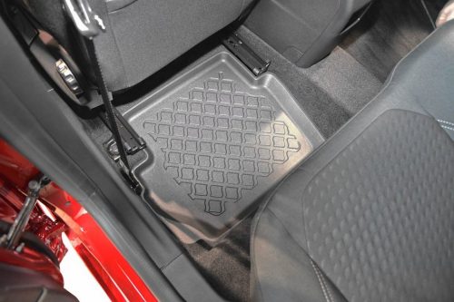 Ford Fiesta (VII) ( 2017- ) / Puma ( 2019- ) Set de covorașe din cauciuc cu talon înalt Aristar