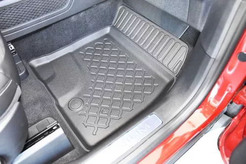 Ford Kuga (III) (2019-) Set de covorașe din cauciuc 3D cu margini înalte Aristar