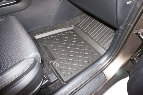 Hyundai Tucson (III) (2015-2020) / Kia Sportage (IV) (2015-2018) Set de covorașe din cauciuc 3D cu margini înalte Aristar