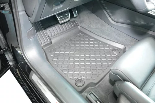 Audi A6 (C8) / A7 ( 2018- ) Aristar Set de covorașe din cauciuc cu talon înalt Aristar
