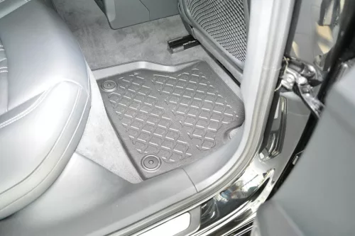 Audi A6 (C8) / A7 ( 2018- ) Aristar Set de covorașe din cauciuc cu talon înalt Aristar