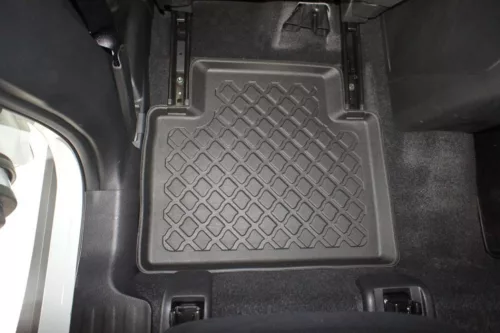 Nissan X-Trail (T32) ( 2014- ) Aristar Set de covorașe din cauciuc cu talon înalt