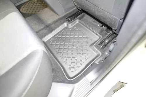 Nissan Qashqai (III) (2021-) Set covorașe din cauciuc 3D cu margini înalte Aristar