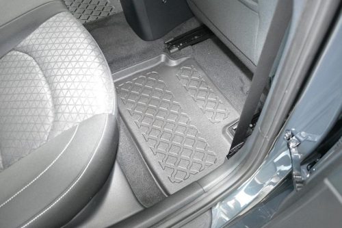 Hyundai i30 (III) ( 2017- ) / Kia Cee'd (III) / ProCee'd / XCee'd (2018- ) Set de covorașe din cauciuc Aristar High bead