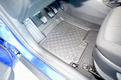 Hyundai Bayon (2021-) / Hyundai i20 (III) (2020-) Set de covorașe din cauciuc 3D cu margini înalte Aristar