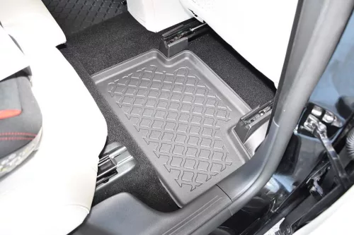 Mercedes GLB (X247) ( 2019- ) Aristar Set de covorașe din cauciuc cu talon înalt Aristar