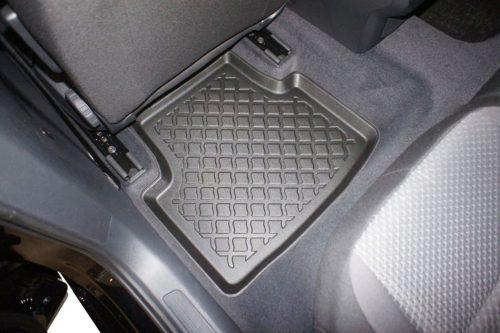 Volkswagen Passat (B8) ( 2014-2023 ) Set de covorașe din cauciuc Aristar High bead