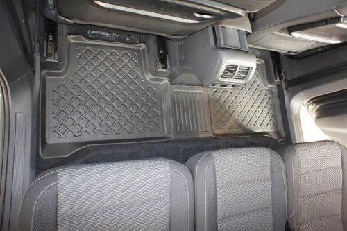 Volkswagen Touran ( 2015- ) Aristar Set de covorașe de cauciuc cu talon înalt Aristar High bead