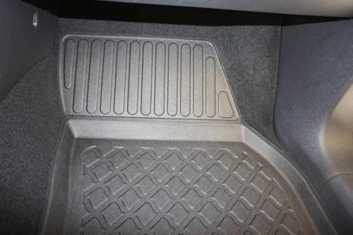 Volkswagen Tiguan ( 2015- ) Aristar Set de covorașe din cauciuc cu talon înalt