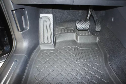 Volkswagen Tiguan ( 2015- ) Aristar Set de covorașe din cauciuc cu talon înalt