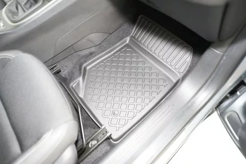 Jeep Avenger (2023-) Set de covorașe din cauciuc 3D cu margini înalte Aristar