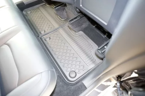 Tesla Model Y (2020-) Set de covorașe din cauciuc 3D cu margini înalte Aristar