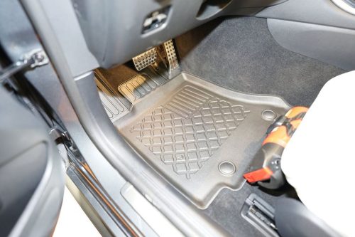 Mercedes Clasa C (W206/S206) Sedan/Break (2021-) Set de covorașe din cauciuc 3D cu margini înalte Aristar