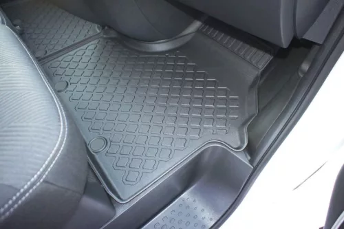 Fiat Talento ( 2014-2021 ) / Opel Vivaro (II) ( 2014-2019 ) / Renault Trafic (III) ( 2014- ) Set de covorașe din cauciuc cu talon înalt Aristar