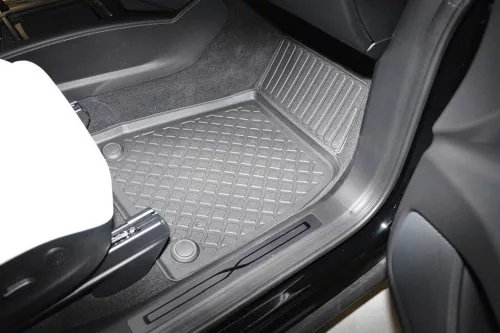 Tesla Model X (2015-2021) Set de covorașe din cauciuc 3D Aristar cu margini înalte pentru primul rând