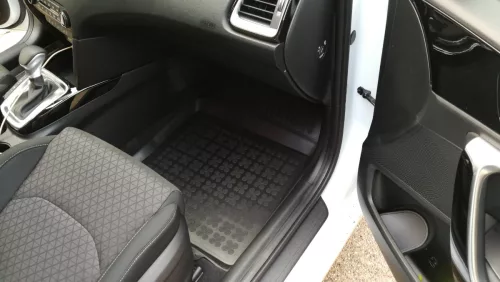 Kia Ceed (III) ( 2018- ) / Hyundai i30 (III) ( 2018- ) Set de covorașe din cauciuc Rezaw-Plast