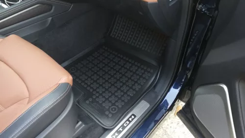 SsangYong REXTON (2017-) / Musso Grand (II) (2020-) Set de covorașe din cauciuc Rezaw-Plast cu margini înalte