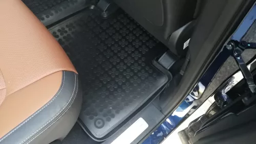 SsangYong REXTON (2017-) / Musso Grand (II) (2020-) Set de covorașe din cauciuc Rezaw-Plast cu margini înalte