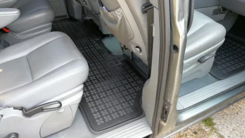 Chrysler Voyager IV ( 2001-2007 ) set de covorașe din cauciuc Rezaw-Plast cu talon înalt