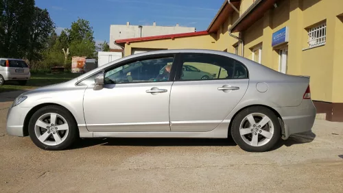 Honda Civic (VIII) Sedan ( 2005-2011 ) talon înalt Rezaw-Plast