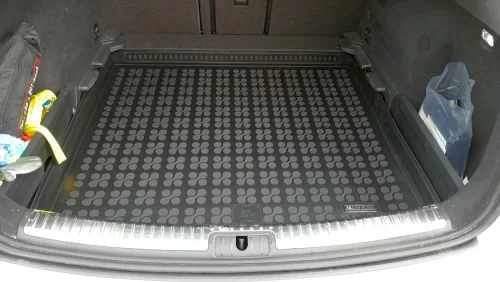 Seat Leon (III) Station Wagon (2012-2020) cu margini înalte Rezaw-Plast