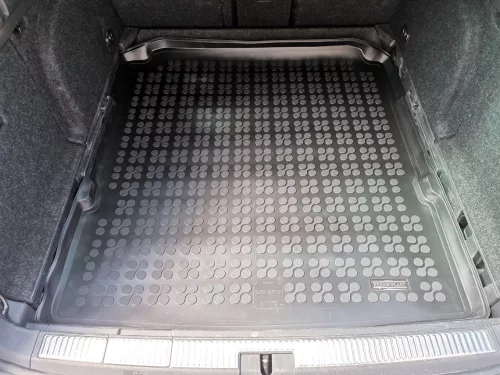 Skoda Superb III Station Wagon ( 2015- ) Suport pentru bagaje Rezaw-Plast cu profil înalt și dimensiuni exacte