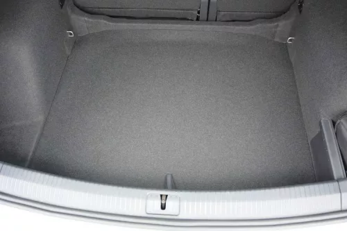 Volkswagen Tiguan (II) (4x4) (2016-) tavă pentru portbagaj Rezaw-Plast cu margini înalte, dimensiuni precise