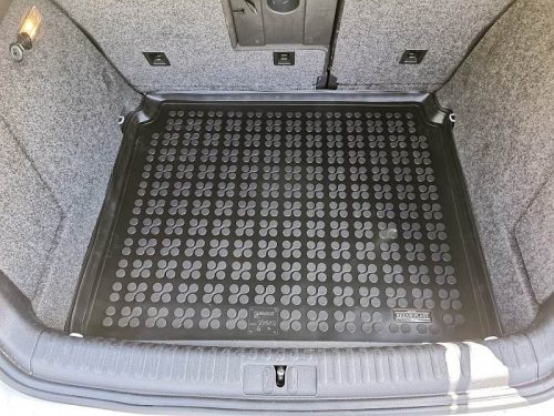 Volkswagen Tiguan I (5 pasageri) ( 2007-2016 ) Rezaw-Plast portbagaj cu laturi înalte cu portbagaj dimensionat