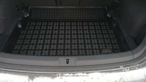 Volkswagen Golf (VII) Hatchback (2012-2020) / e-Golf (VII) Hatchback (2014-2020) jantă înaltă Rezaw-Plast