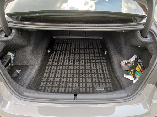 BMW 5 (G30) Sedan ( 2017- )suport de bagaje Rezaw-Plast cu laturi înalte, cu precizie dimensională