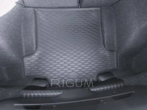 BMW 1 (E87) (2004-2011) Tava pentru portbagaj Rigum