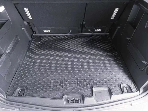 Ford Courier Tourneo (2023-) Tava pentru portbagaj specifică dimensiunii Rigum