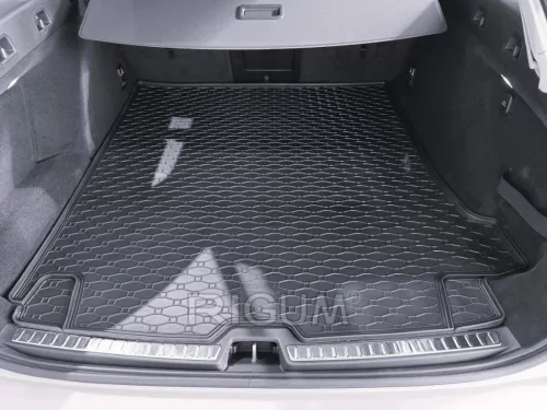 Volvo V90 (2016-) Tava pentru portbagaj Rigum cu dimensiuni precise