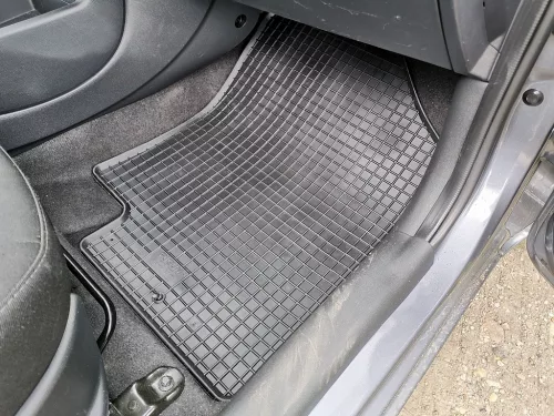 Hyundai i20 (I) (2008-2014) Rigum