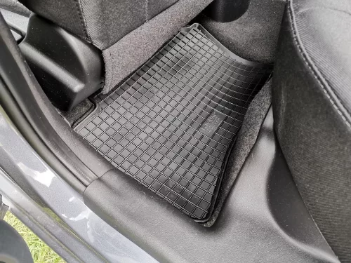 Hyundai i20 (I) (2008-2014) Rigum