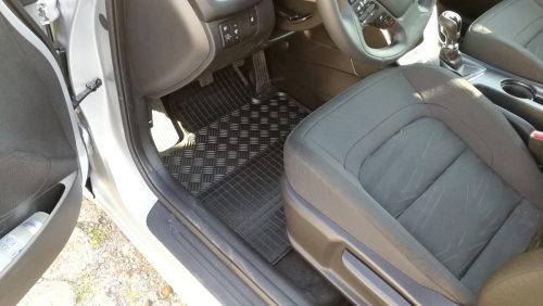 Kia Ceed (II) ( 2012-2018 ) Set de covorașe din cauciuc Rigum
