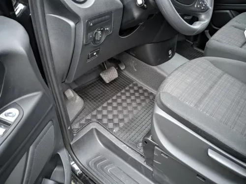 Mercedes Vito III. (2014-) Set covorașe din cauciuc Rigum