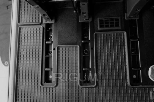 Ford Custom Tourneo (2018-) Set de covorașe din cauciuc Rigum pentru al doilea rând