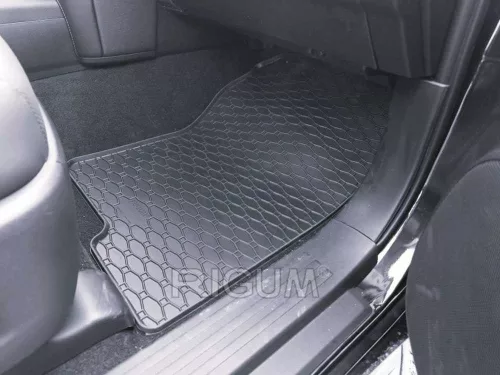 Toyota Land Cruiser (J150 ) ( 2017- ) Set de covorașe de cauciuc Rigum